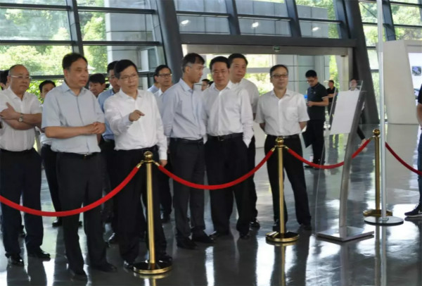 為什么說杭叉是個偉大的企業(yè)？杭州市市長也來走訪調(diào)研！